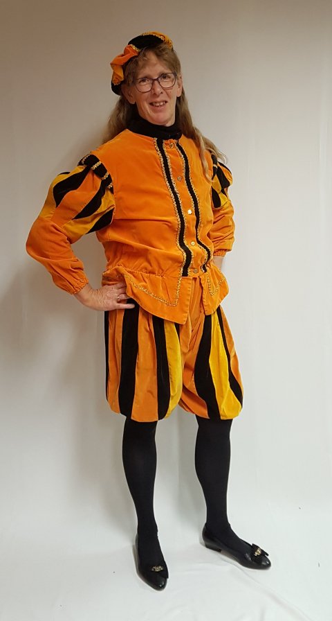 Pietenpak oranje luxe 56 foto